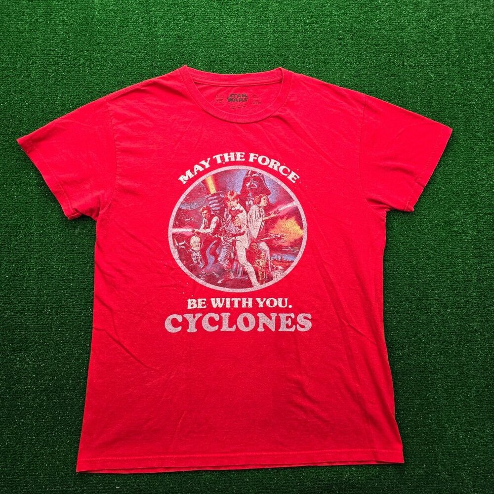 Star Wars Tshirt Mens Medium Red Short Sleeve May The Force Be With You Cyclones